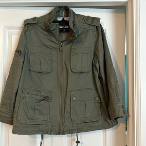 Kensie utility style jacket, size medium. Olive green.